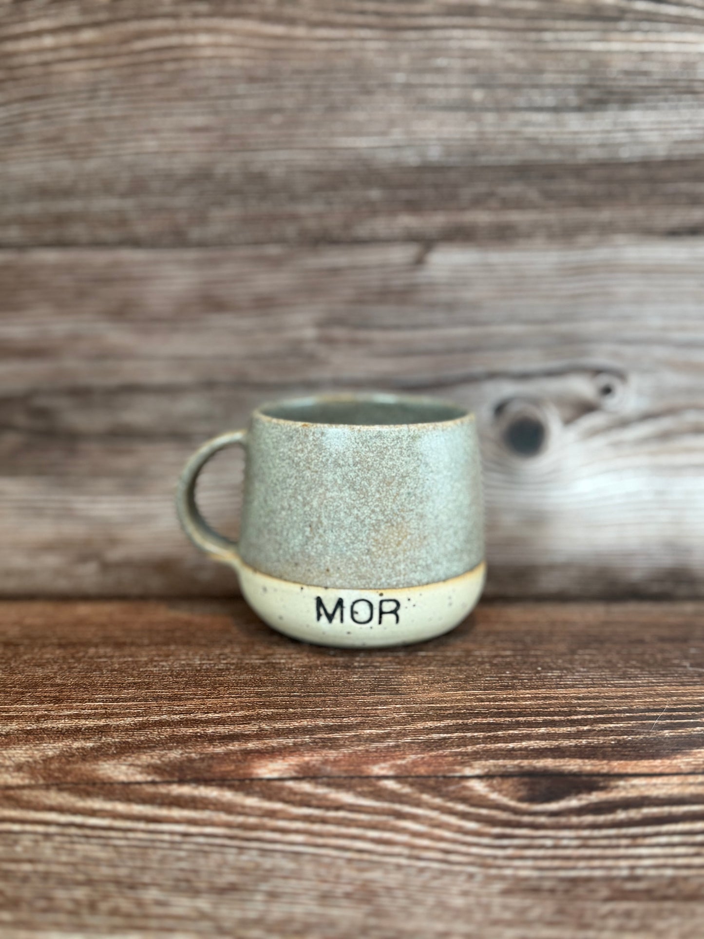 “MOR”- kop